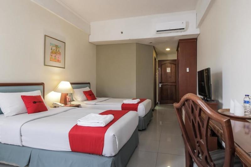 Reddoorz Plus Near Monumen Nasional Jakarta Bagian luar foto